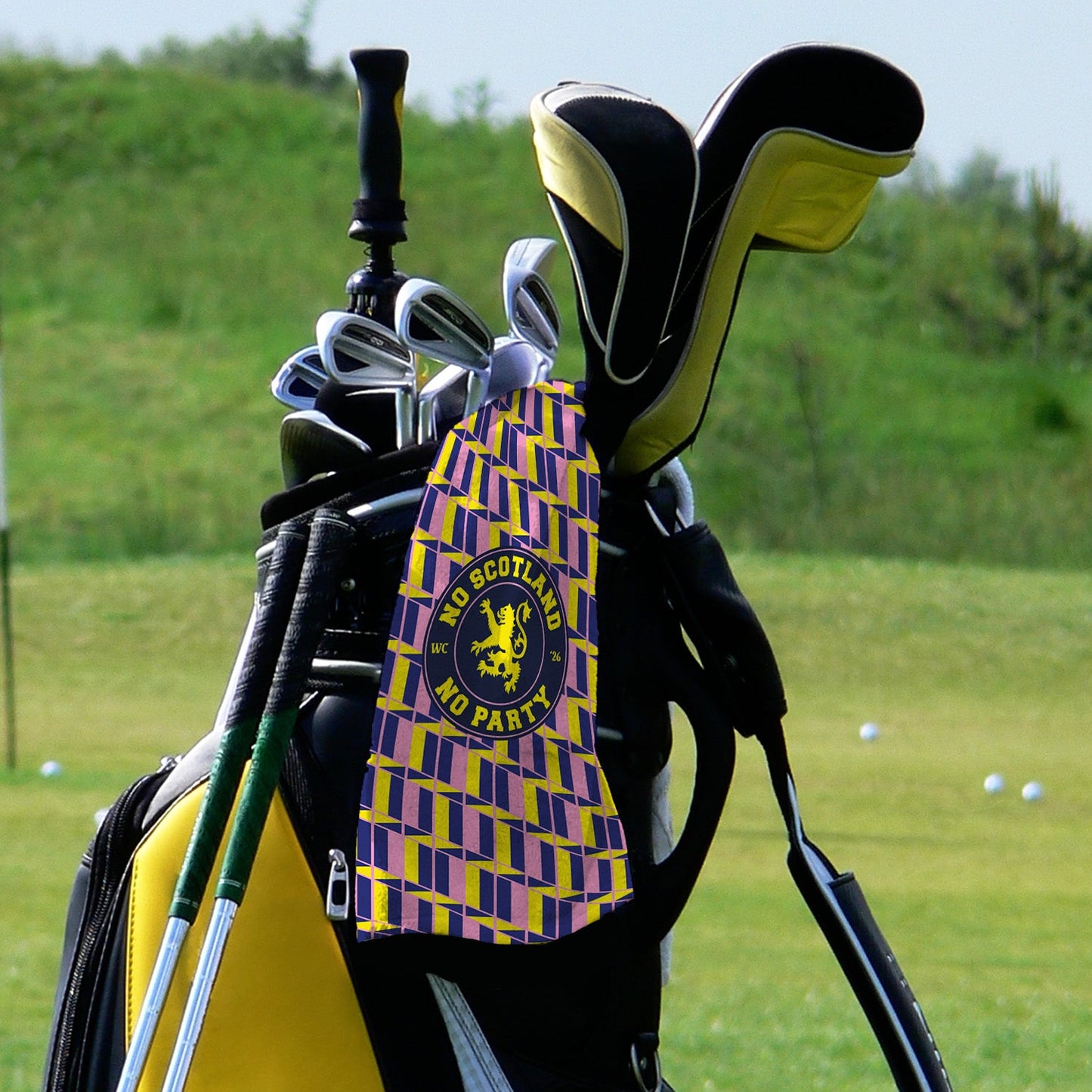 No Scotland No Party Yellow & Pink Retro Pattern - Golf Towel
